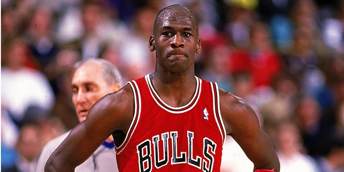5 Pemain Basket Terkaya di Dunia, Dari Lapangan Hasilkan Uang Miliaran USD. (Foto: 5 Pemain Basket Terkaya di Dunia)