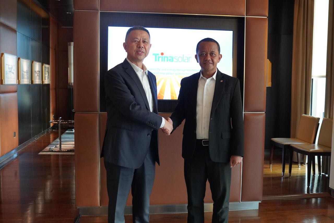 Percepat Realisasi PLTS 100 GW, Bahlil Temui Perusahaan Solar PV di China. Foto: Kementerian ESDM.