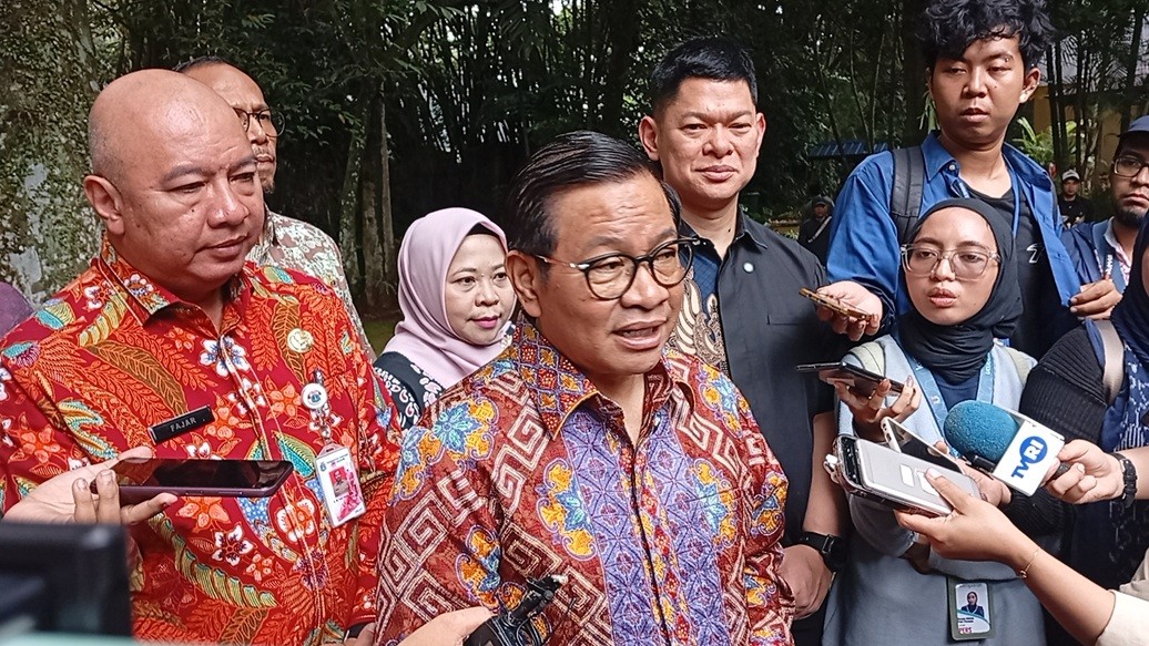 Pramono Pastikan Stok Beras di Pasar Jakarta Aman. (Foto Refi Sandi/IMG)