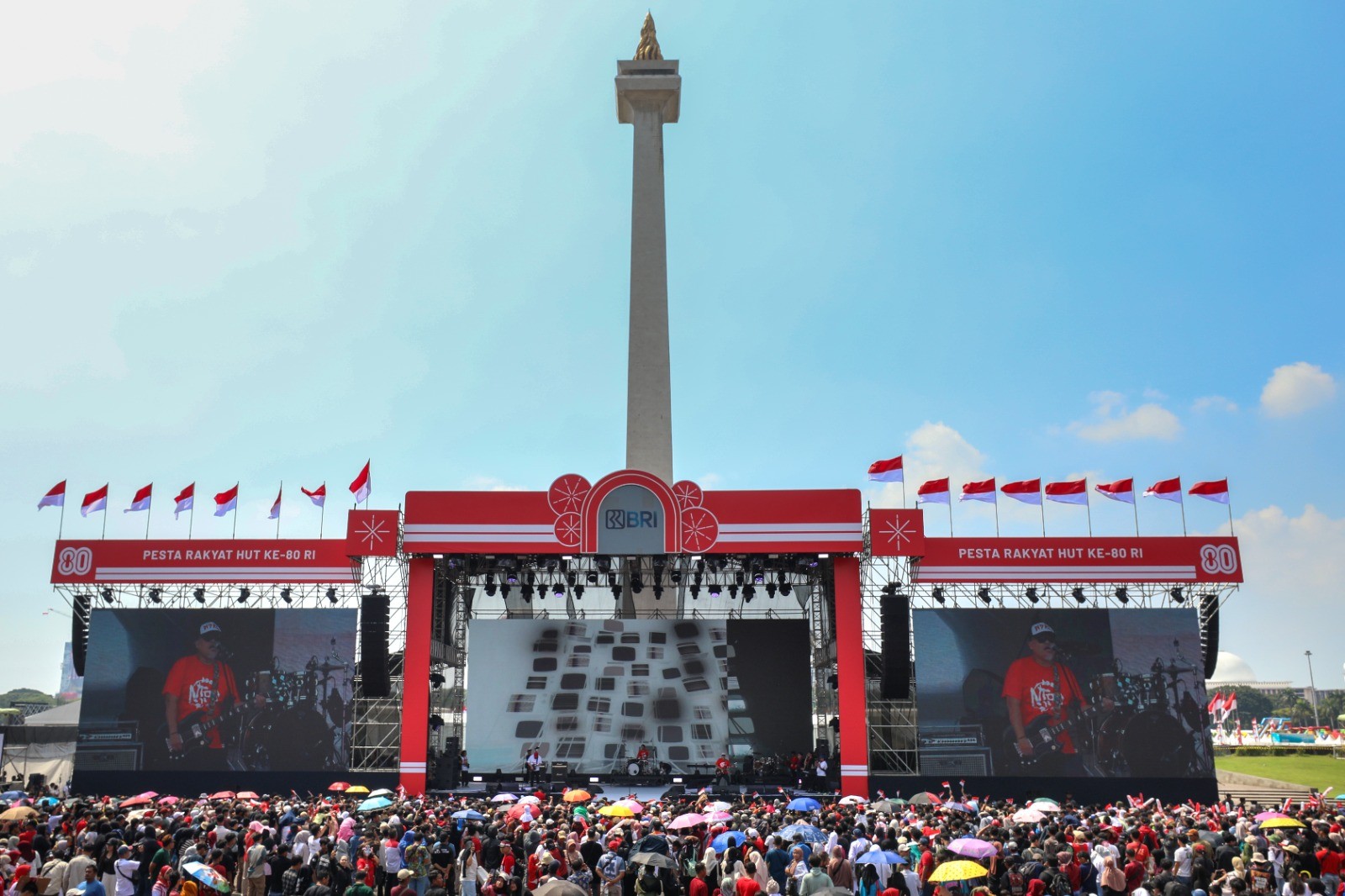 Gelar Panggung Hiburan di Monas, BRI Turut Sukseskan Pesta Rakyat & Karnaval HUT ke-80 RI. (Foto: BRI)