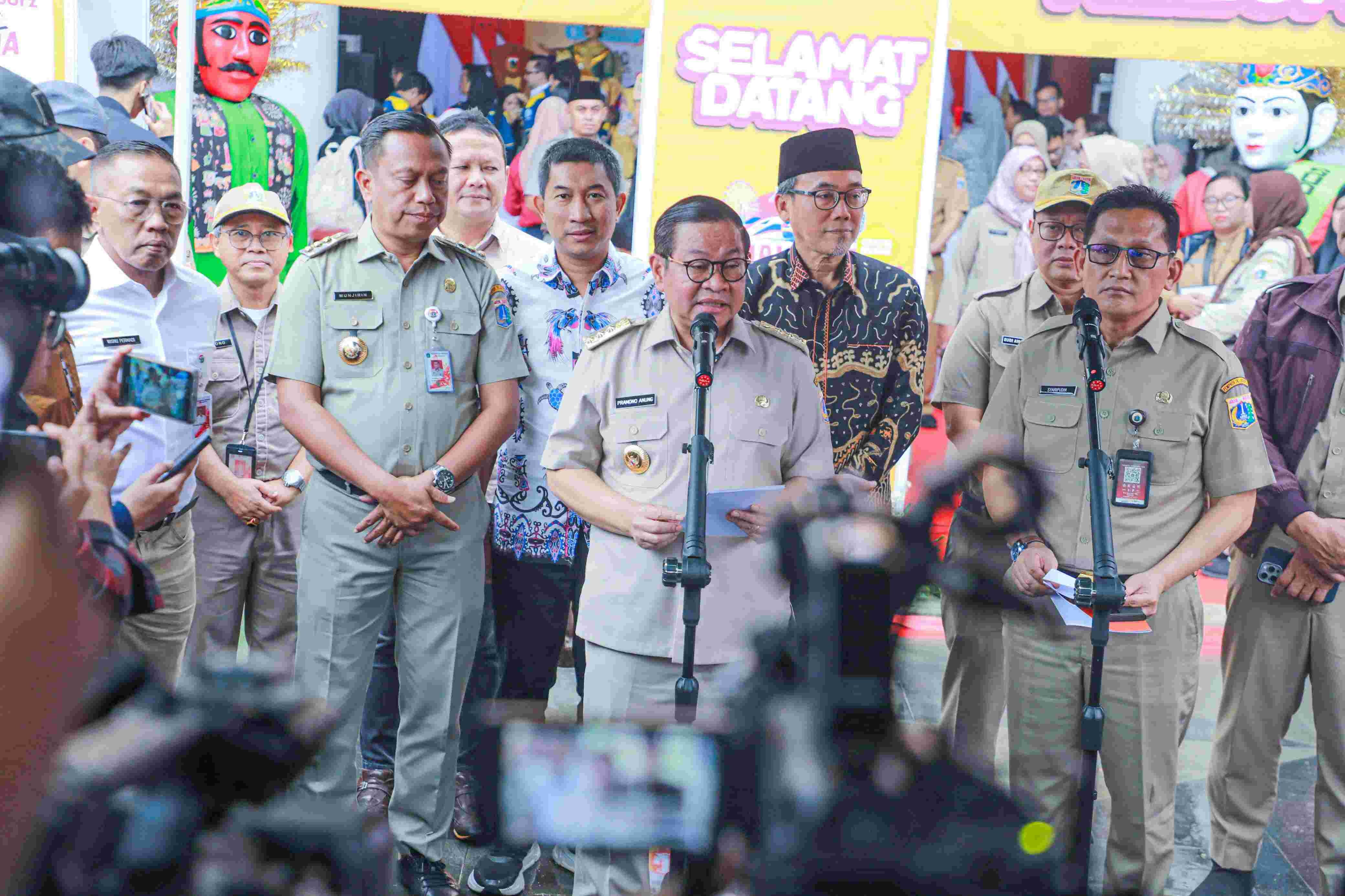 Pramono Terkejut Angka Pencari Kerja dari Luar Jakarta Tinggi. (Foto Istimewa)