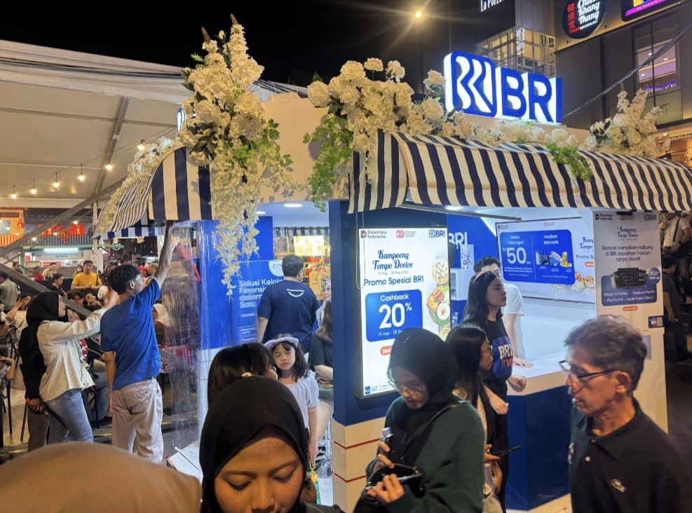 Hadirkan Ratusan MKM, BRI Tawarkan Cashback dan Program Menarik di Kampoeng Tempo Doeloe 2025 (FOTO