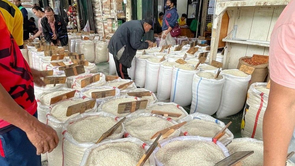 Stok Beras Aman hingga Oktober 2025, Mentan Janji Beras SPHP Banjiri Pasar. (Foto iNews Media Group)