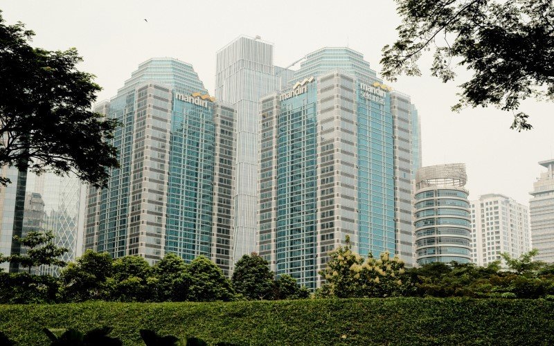 Bank Mandiri kembali mencatatkan pencapaian positif dengan perolehan skor optimal dari Sustainalytics pada Agustus 2025. (Foto: Dok. Bank Mandiri)