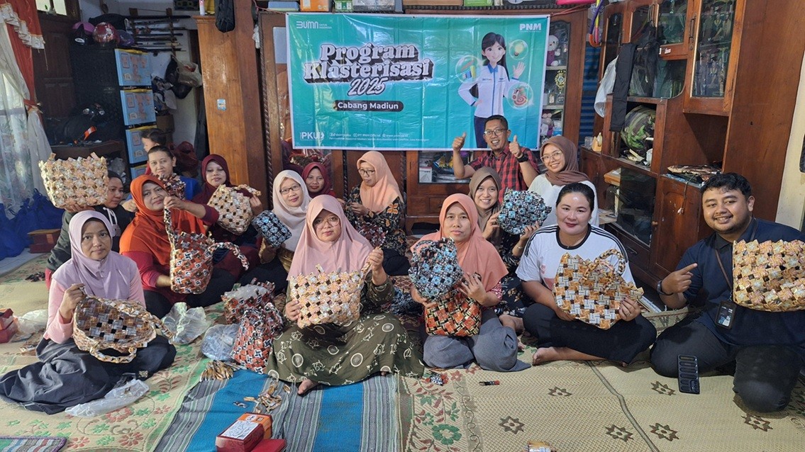 PNM Ajak Nasabah Ubah Limbah Plastik Jadi Sumber Pendapatan. (Foto Istimewa)