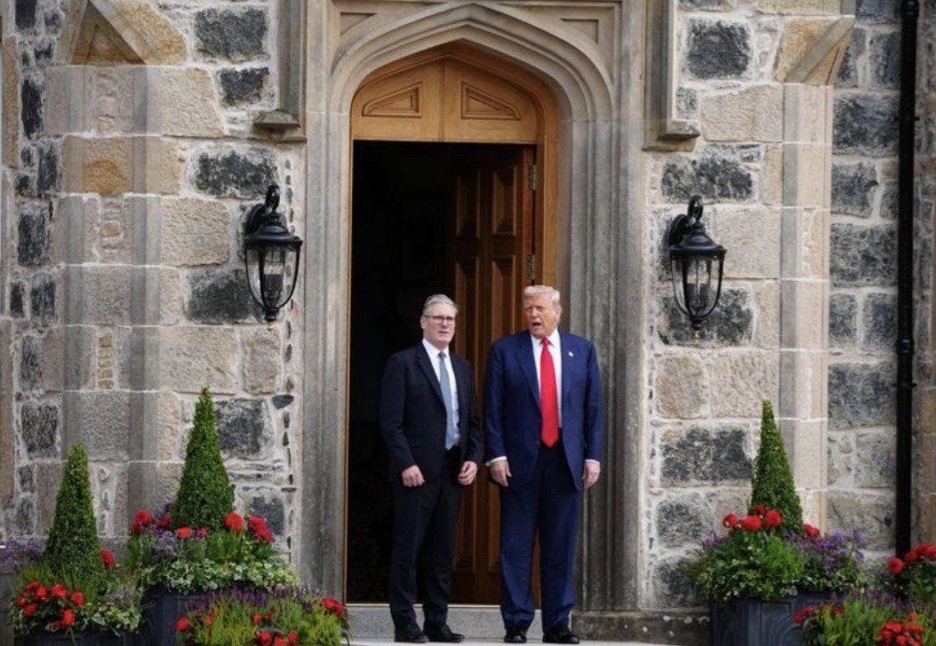 Inggris dan AS Akan Tandatangani Kesepakatan Teknologi Miliaran Dolar Selama Kunjungan Trump (FOTO:Dok Laman Investing)