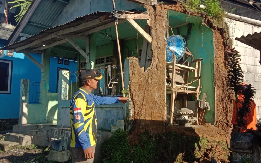 Lima Rumah Rusak hingga Puluhan Jiwa Terdampak Gempa Bumi yang Guncang Sukabumi dan Bogor