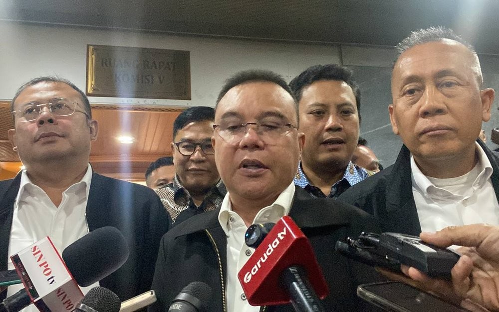 MK Diminta Hapus Tunjangan Pensiun Anggota Dewan, Wakil Ketua DPR: Apapun Putusannya Kita Ikut (Achmad Al Fiqri/iNews Media Group)