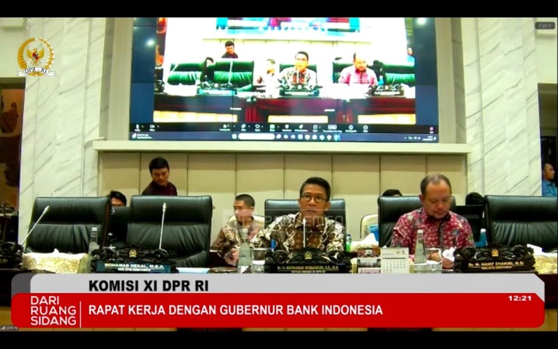 Komisi XI Dewan Perwakilan Rakyat (DPR) bersama Bank Indonesia (BI) menggelar rapat kerja secara tertutup. (Foto: iNews Media/Anggie Ariesta)