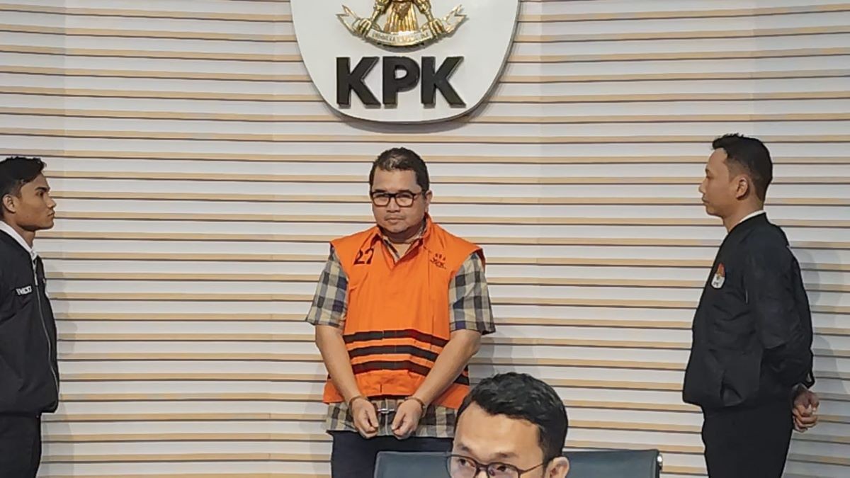 KPK Tahan Mantan Dirut PGN Hendi Prio Santoso Usai Jadi Tersangka Korupsi Jual Beli Gas. (Foto: Jonathan/Inews Media Group)