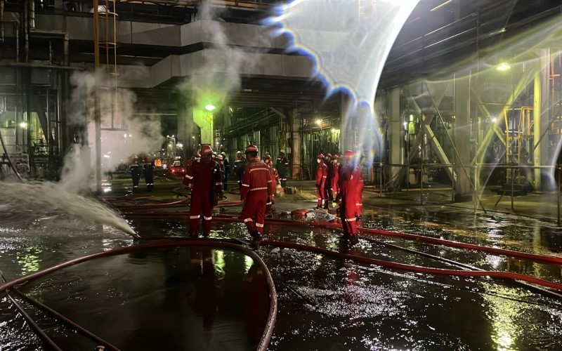 Kilang minyak milik PT Pertamina (Persero) di Dumai, Riau kebakaran. Namun, belum diketahui penyebab insiden tersebut. (Foto: Dok. Pertamina)