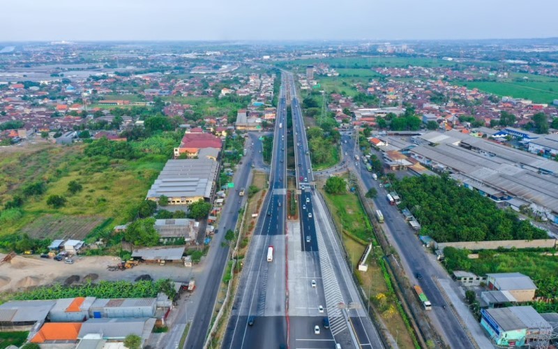 PT PP (Persero) Tbk (PTPP) resmi memulai pekerjaan pelebaran jalan Tol Surabaya-Gempol segmen Kejapanan-Gempol (KM 769+450-KM 772+650). (Foto: Dok. PTPP)
