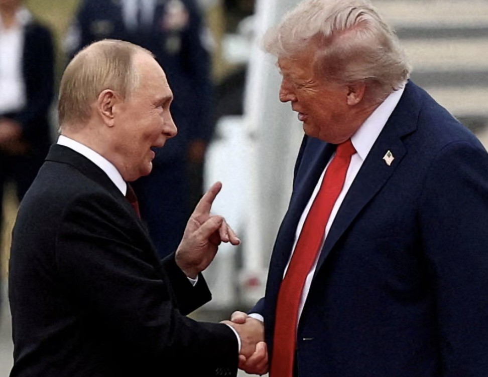 Panggilan Telepon Trump-Putin Meredupkan Harapan Kyiv untuk Rudal Tomahawk AS (FOTO:Dok Laman The Guardian)