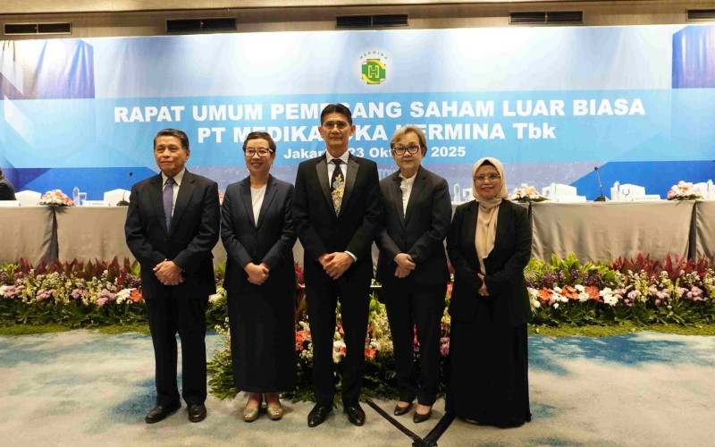 PT Medikaloka Hermina Tbk (HEAL) menunjuk Yulisar Khiat sebagai Direktur Utama menggantikan dr. Hasmoro. (Foto: Dok. Hermina)