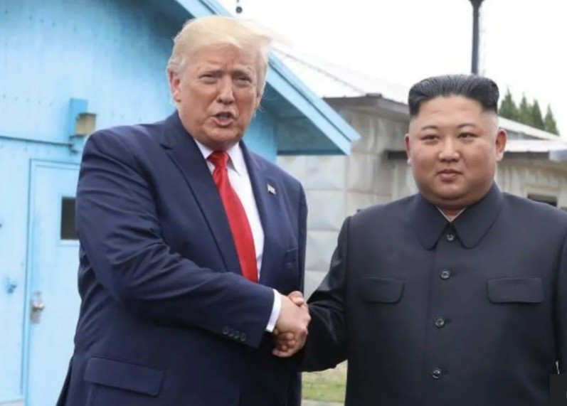 Trump Ingin Bertemu Kim Jong Un dalam Lawatannya ke Asia (FOTO:Dok Laman BBC)