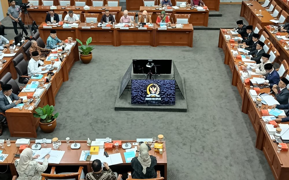 Lapor ke DPR, Kemenhaj Masih Seleksi Maskapai Penerbangan Haji