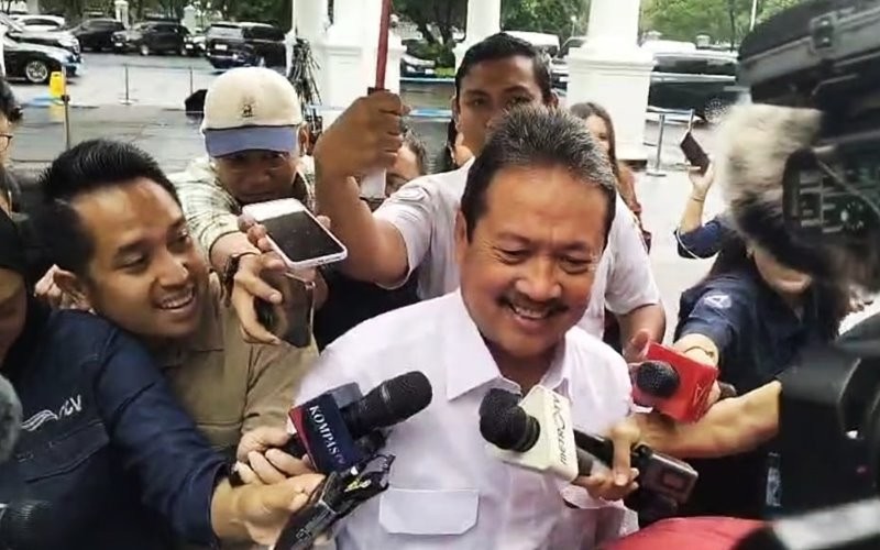 Menteri Trenggono Lempar Senyuman Usai Sentil Menkeu Purbaya di Medsos