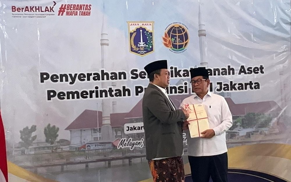 Pemprov DKI Terima 3.922 Sertifikat Hak Pakai Senilai Rp102 Triliun