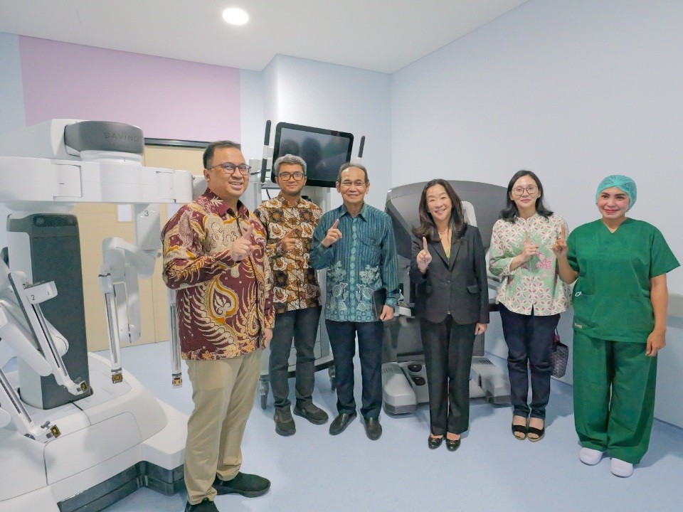 Eka Hospital MT Haryono Luncurkan Summit Robotic & Endourology Institute, Pusat Layanan Transformasi Bedah Robotik Urologi. (Foto: iNews Media Group)
