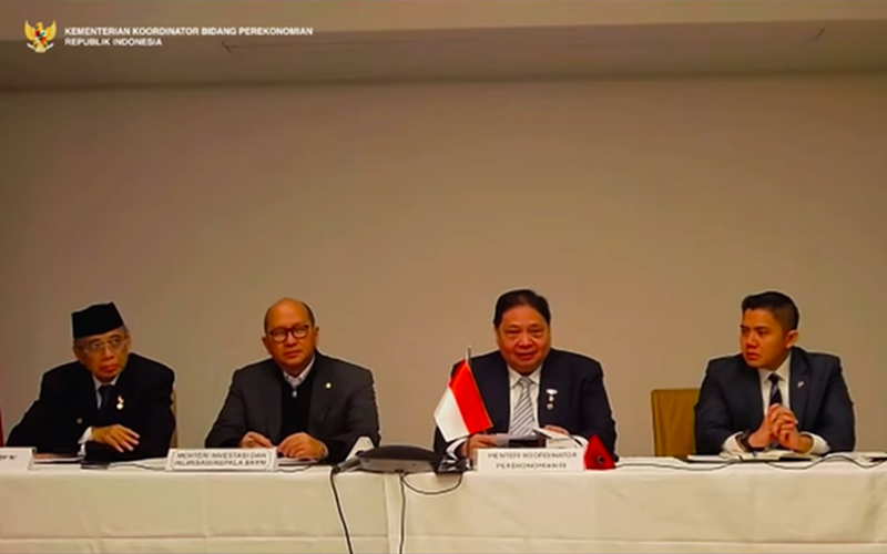 Presiden RI Prabowo Subianto dan Presiden AS Donald Trump resmi menandatangani dokumen perjanjian perdagangan resiprokal. (Foto: iNews Media/Anggie Ariesta)