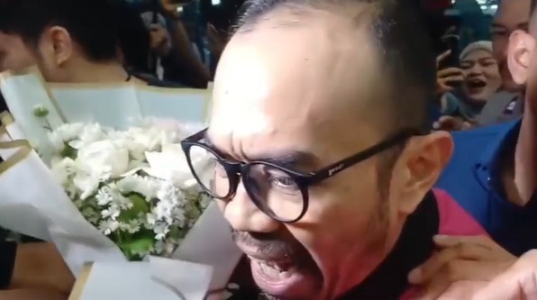 Riva Siahaan Akui Tak Menyesal Mengabdi di Pertamina Usai Divonis Sembilan Tahun Penjara. (Foto: Jonathan Simanjuntak/iNews Media Group)