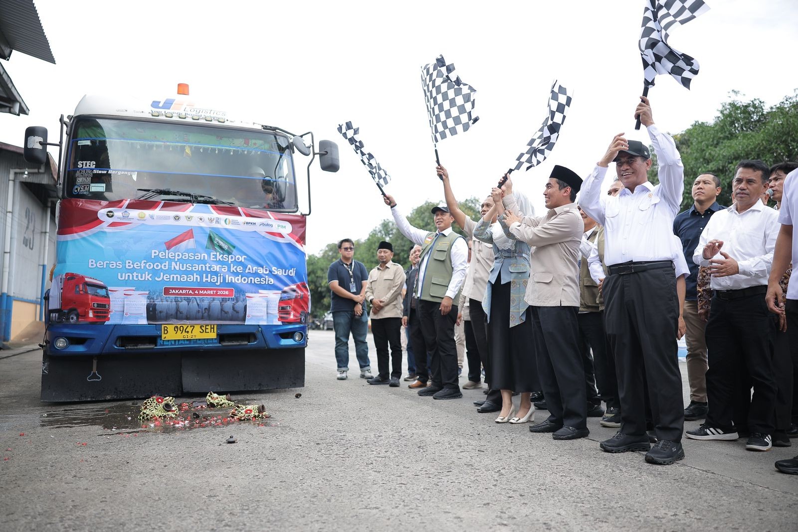 Indonesia Ekspor Perdana 2.280 Ton Beras ke Arab Saudi (Foto: iNews Media Group)