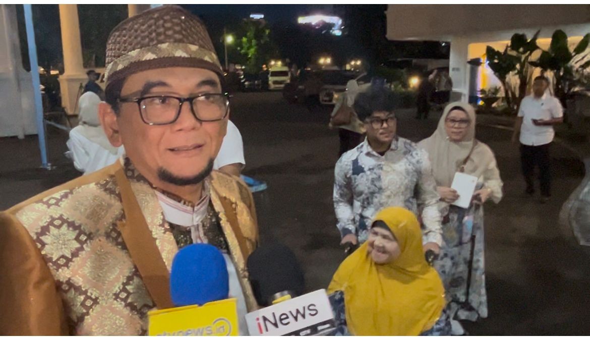 Sejumlah Ulama Hadiri Bukber Bersama Presiden di Istana, Ada Mamah Dede hingga Buya Yahya. (Foto: Binti Mufarida/iNews Media Group)