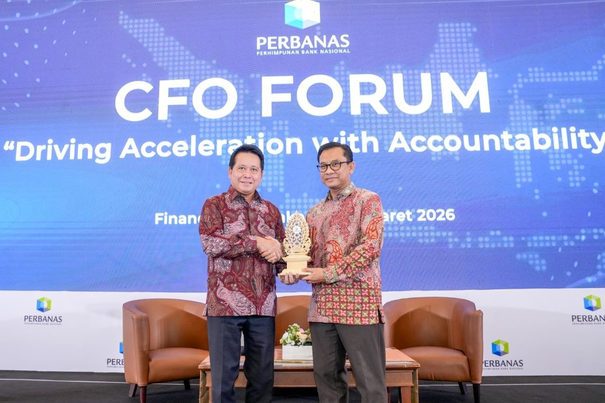 Ketum PERBANAS Buka-bukaan Strategi Perbankan Hadapi Ketidakpastian Ekonomi Global. (Foto: iNews Media Group)