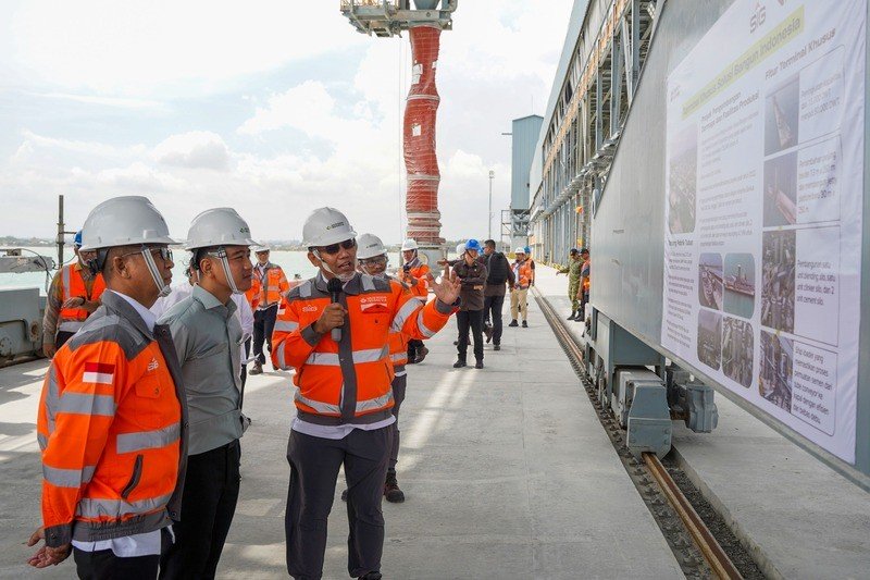 Gibran Tinjau Proyek Dermaga SIG (SMGR) Senilai Rp14 Triliun (foto: iNews Media Group)