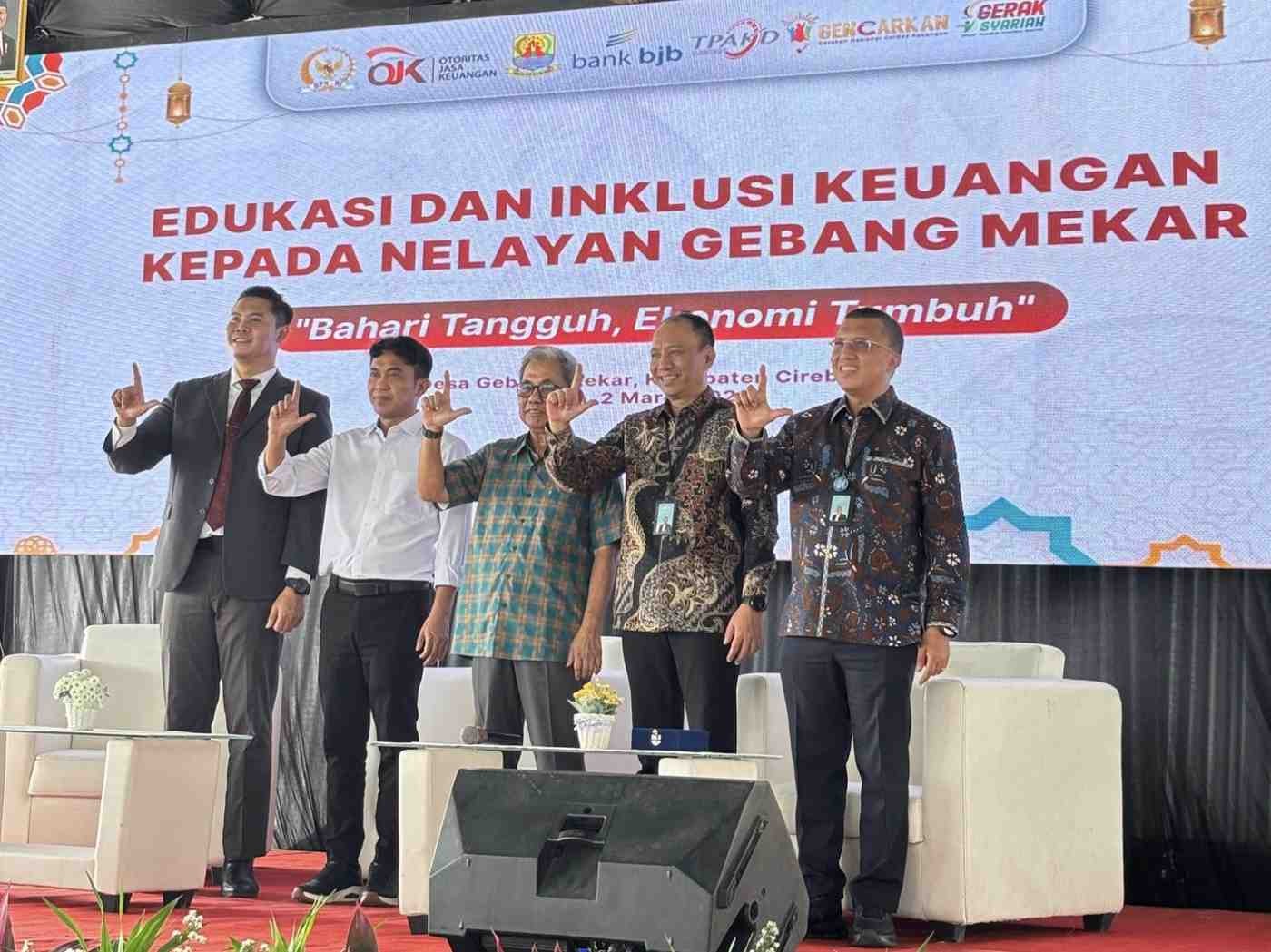 Dari Pesisir untuk Negeri, bank bjb Hadirkan Edukasi Keuangan bagi Nelayan Kabupaten Cirebon. (Foto: Doc bank BJB)