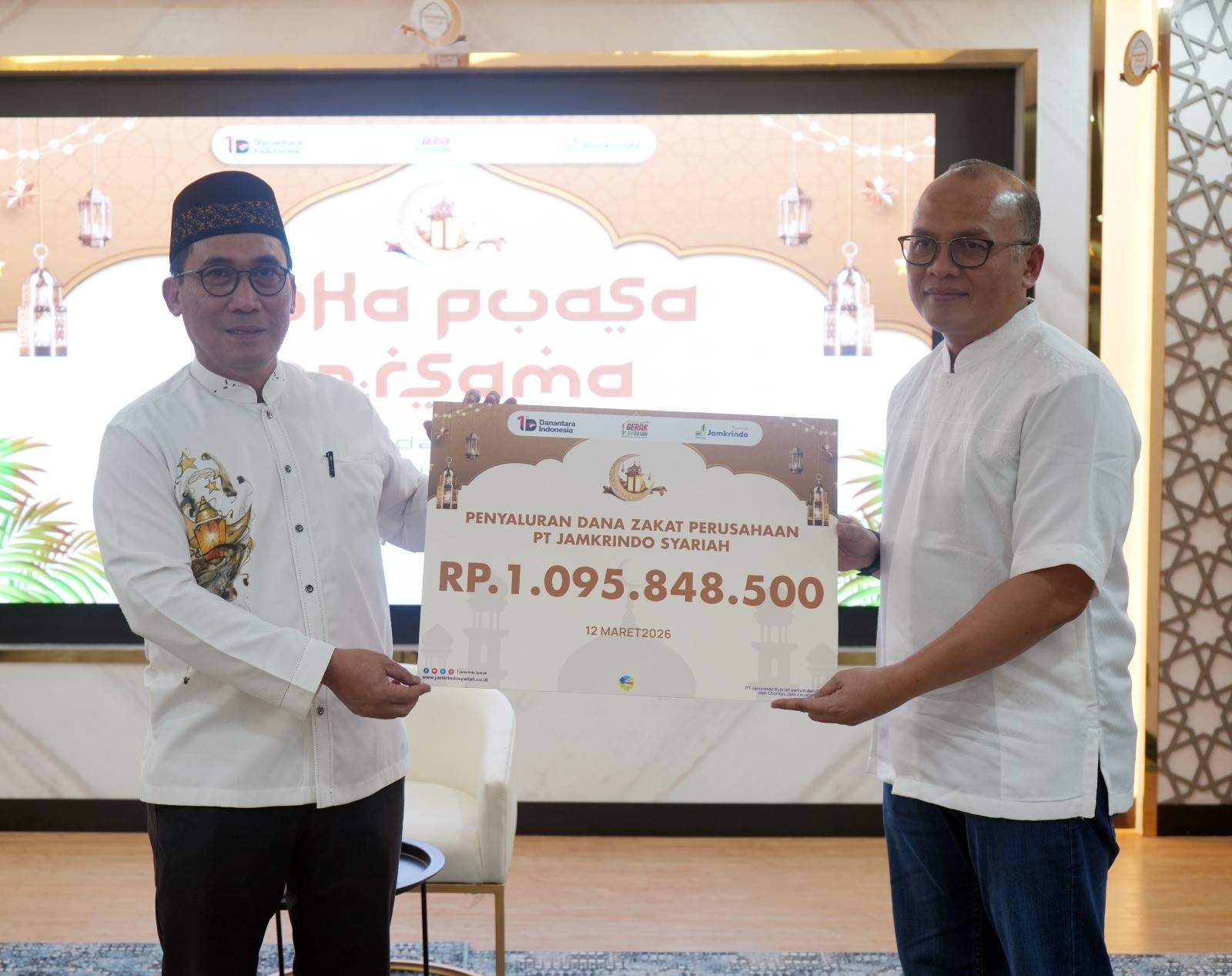 Jamkrindo Syariah Salurkan Zakat Perusahaan Rp1 Miliar (FOTO:Dok Ist)