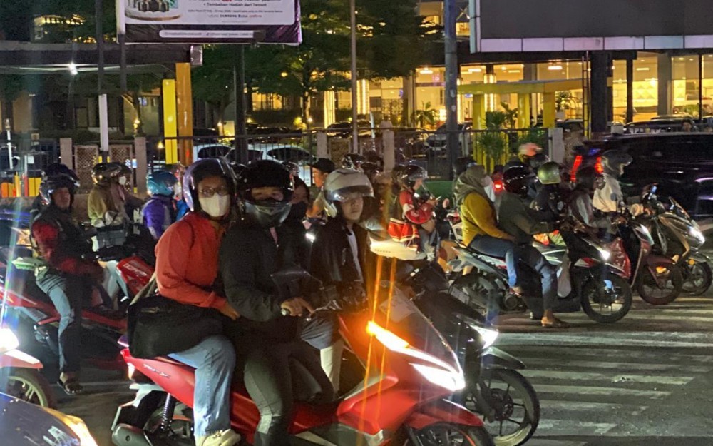 Cerita Pemudik Motor, Berangkat Malam Demi Hindari Mokel dan Panas Terik Matahari  (Danandaya Arya Putra/iNews Media Group)