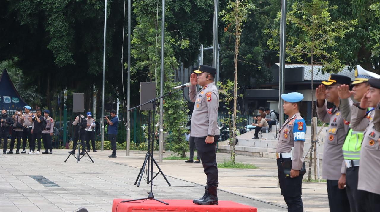 Prabowo Hadiri Bazar Rakyat di Monas, 7.728 Personel Gabungan Diturunkan. (Foto Puteranegara/IMG)