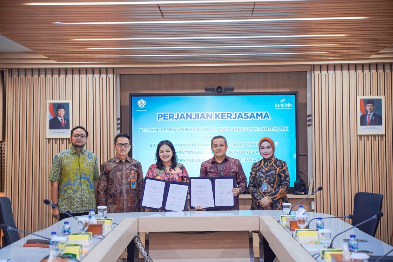bank bjb Perkuat Sinergi dengan Pemerintah, Salurkan Rp700 Miliar untuk 35.000 Rumah di Jawa Barat. (Foto: Doc bank bjb)