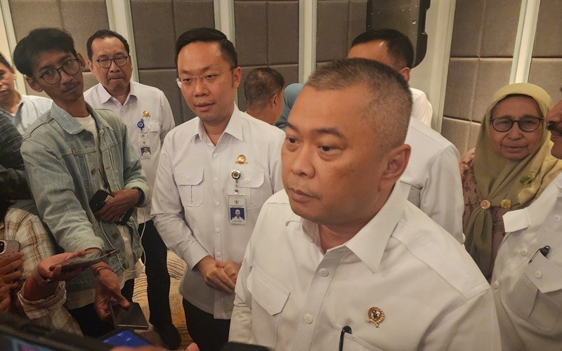 Pemerintah mengizinkan maskapai menaikkan biaya tambahan atas bahan bakar (fuel surcharge) hingga 38 persen. (Foto: iNews Media/Iqbal Dwi Purnama)