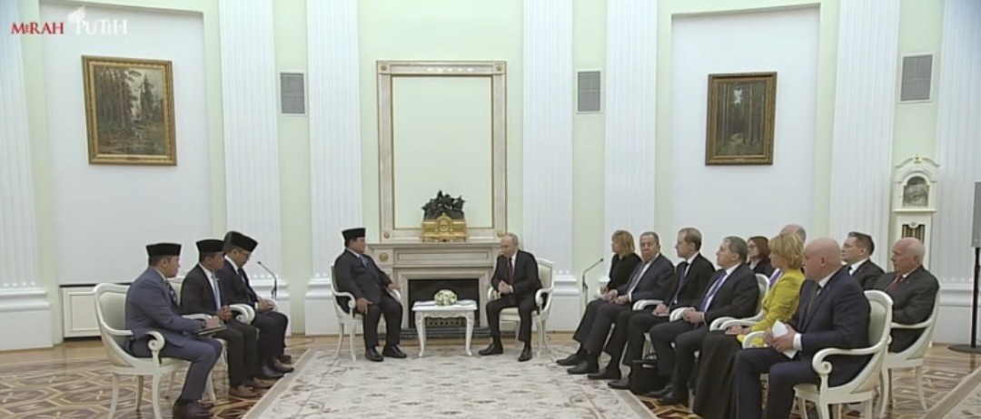 Bantu Indonesia Masuk BRICS, Prabowo Sampaikan Terima Kasih ke Putin (FOTO:Dok BPMI Setpres)