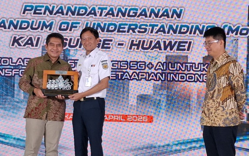 KAI berkolaborasi dengan PT Solusi Sinergi Digital Tbk (WIFI) dan Huawei untuk mempercepat adopsi 5G-AI dalam sistem perkeretaapian nasional. (Foto: Ist)
