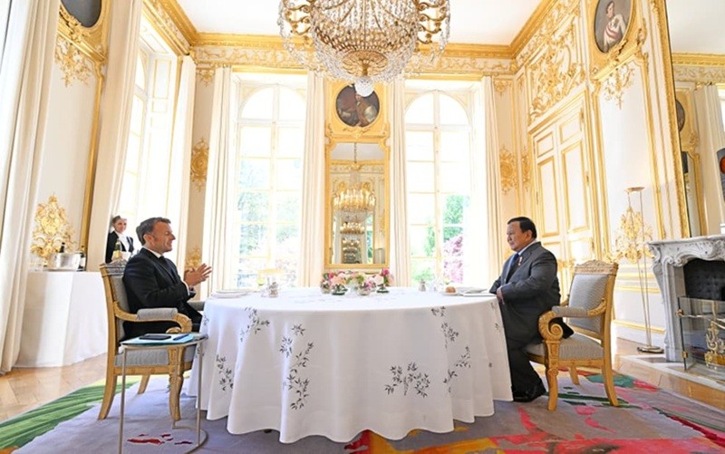 Presiden Prabowo Subianto bertemu Presiden Prancis Emmanuel Macron di Istana Élysée, Paris, pada Selasa (14/4/2026). (Foto: Dok. PresidenRI)