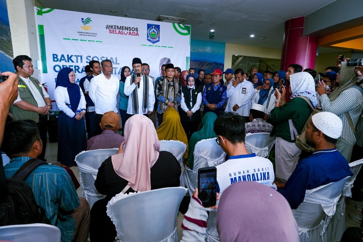 Mensos Tegaskan 11 Juta Peserta PBI JKN Tidak Dicoret, Tapi Dialihkan ke yang Berhak. (Foto: Dok. Kemensos)