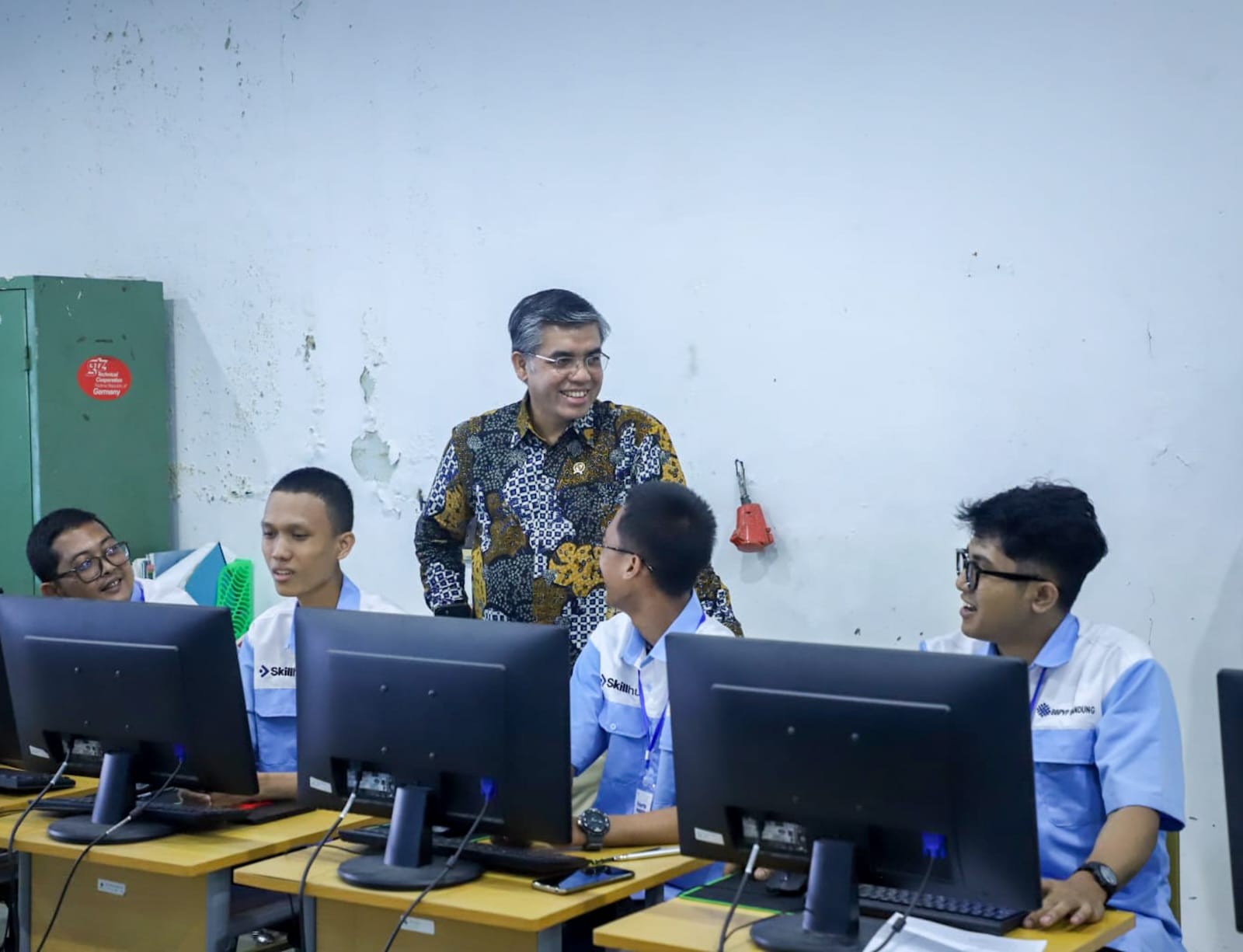 Menaker Dorong Fresh Graduate Ikut Pelatihan Vokasi 2026, Targetkan 70.000 Peserta. (Foto: Kemnaker)