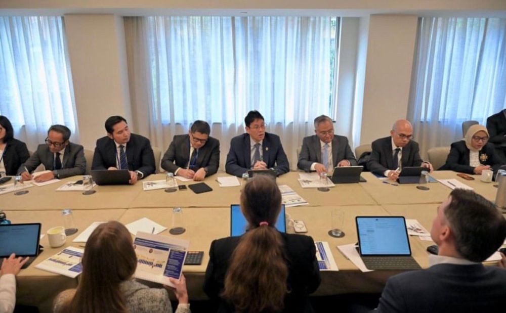 Di Pertemuan IMF, Purbaya Pastikan Defisit APBN Dijaga di Bawah 3 Persen. Foto: Instagram @Menkeuri.