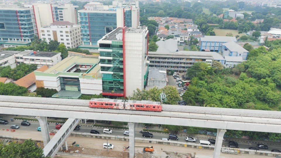 Jakpro Uji Coba Lintasan LRT Jakarta Fase 1B Velodrome-Manggarai. (Foto: Dok. Jakpro)