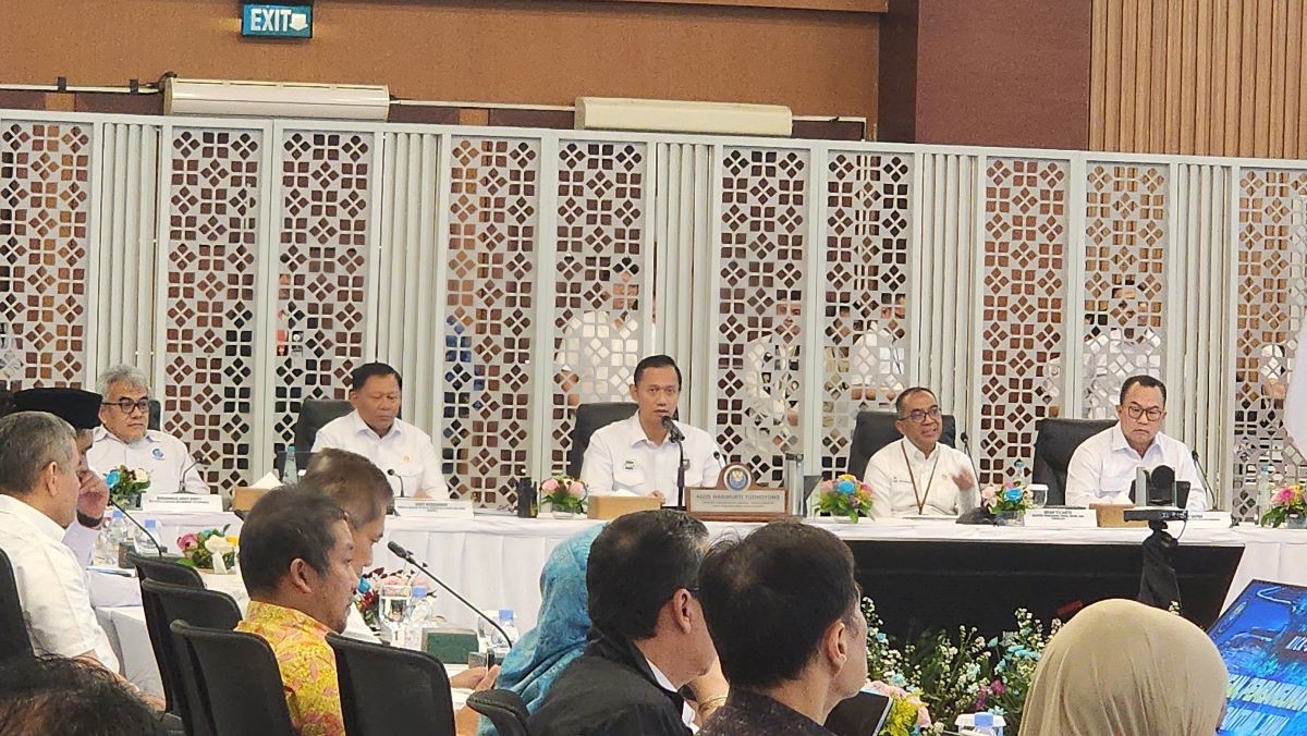 AHY: Potensi Ekonomi Rp6.396 Triliun Hilang Jika Tanggul Laut Tidak Dibangun. (Foto: iNews Media Group)
