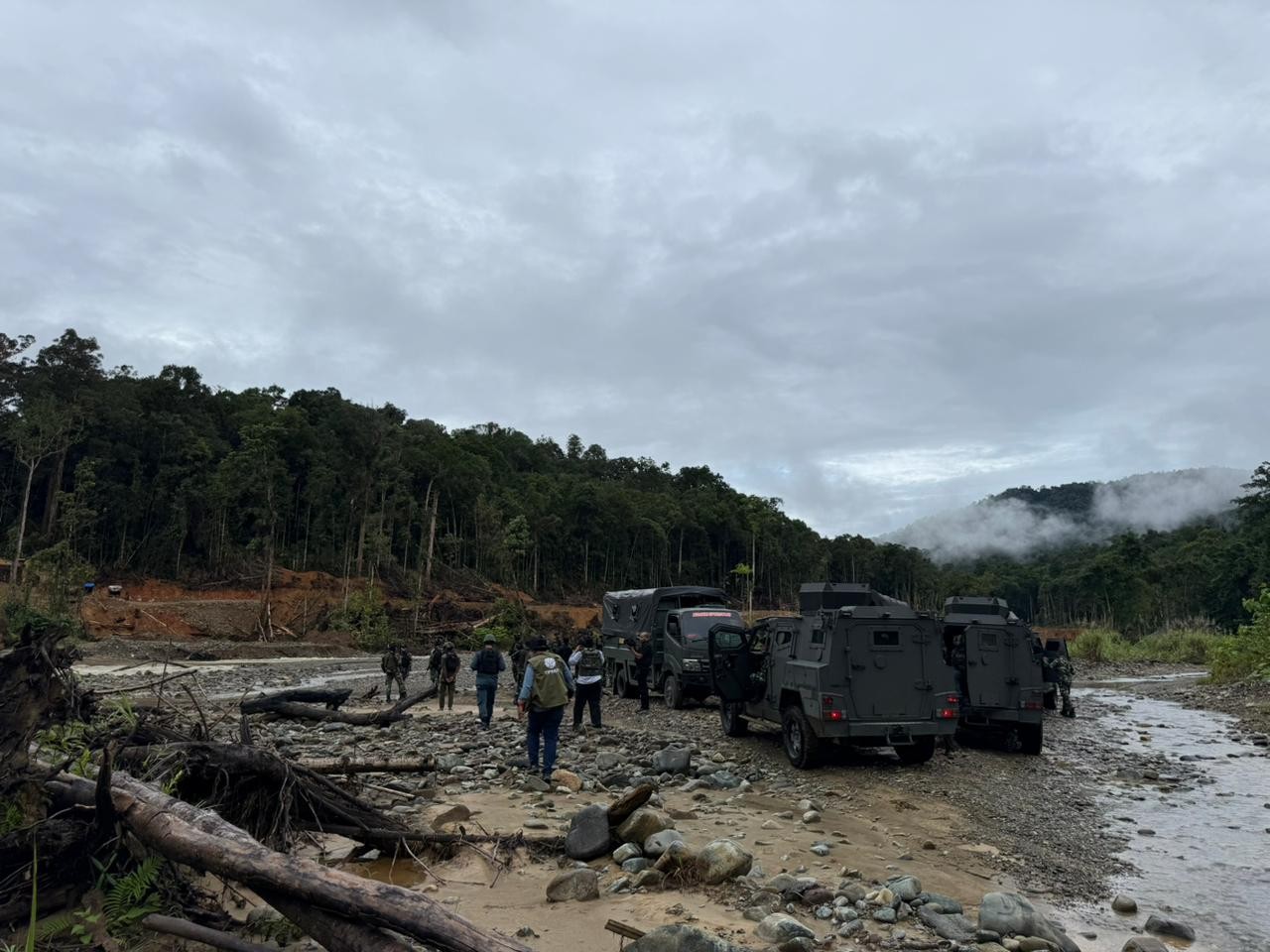 Satgas PKH Tertibkan Aktivitas Penambangan Emas Ilegal di Nabire. (Foto Istimewa)