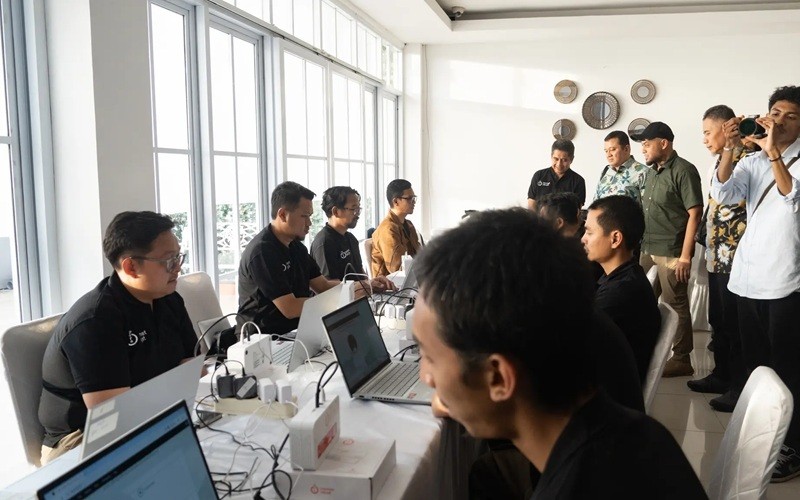 PT Solusi Sinergi Digital Tbk (WIFI) telah merampungkan seluruh rangkaian Uji Laik Operasi untuk layanan FWA “IRA-Internet Rakyat”. (Foto: Ist)