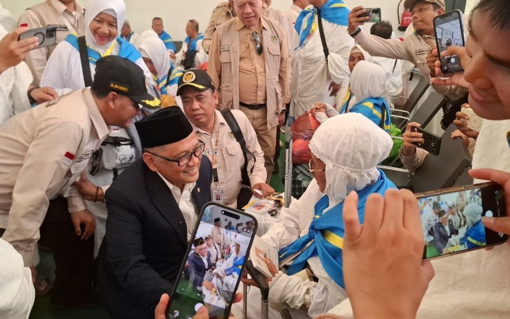 Pimpin Kedatangan Amirulhaj, Menhaj Cek Langsung Kesiapan Layanan Haji di Tanah Suci