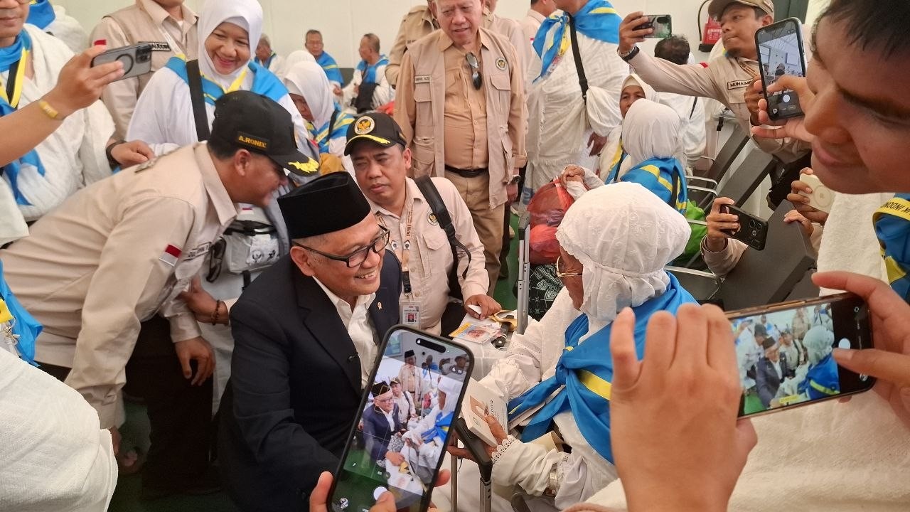 Menhaj Pimpin Kedatangan Amirulhaj Gelombang Kedua di Arab Saudi (FOTO:Dok Laman Kemenhaj)