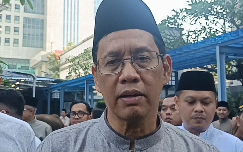 Nilai tukar atau kurs rupiah terhadap dolar AS terus melemah hingga menyentuh level Rp17.800. (Foto: iNews Media/Rohman Wibowo)