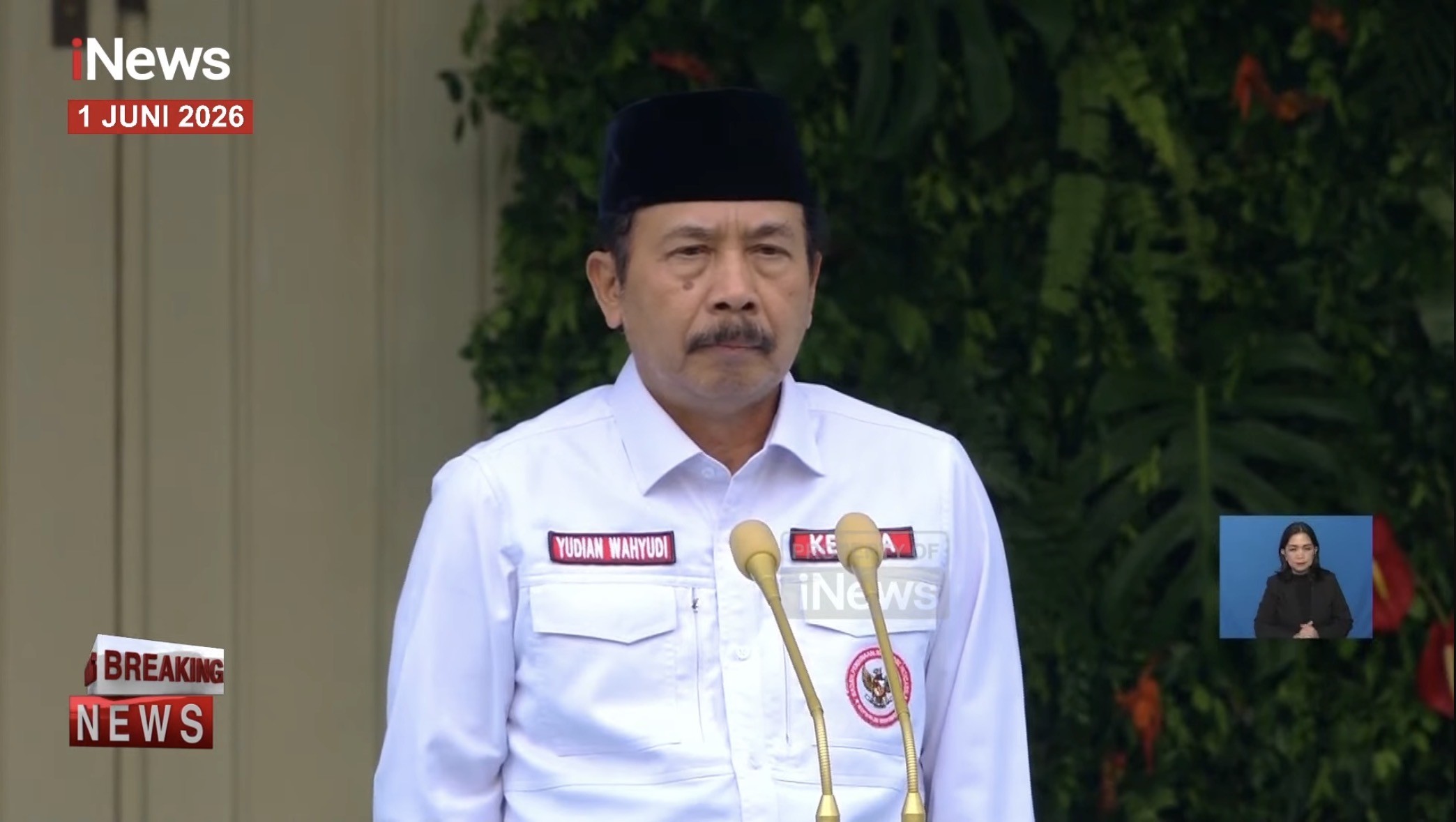 Kepala BPIP Pimpin Upacara Penurunan Bendera di Hari Lahir Pancasila. (Foto: iNews Media Group)