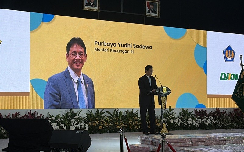 Menteri Keuangan, Purbaya Yudhi Sadewa melontarkan guyon terkait minat pribadinya terhadap motor gede Harley Davidson. (Foto: iNews Media/Anggie Ariesta)